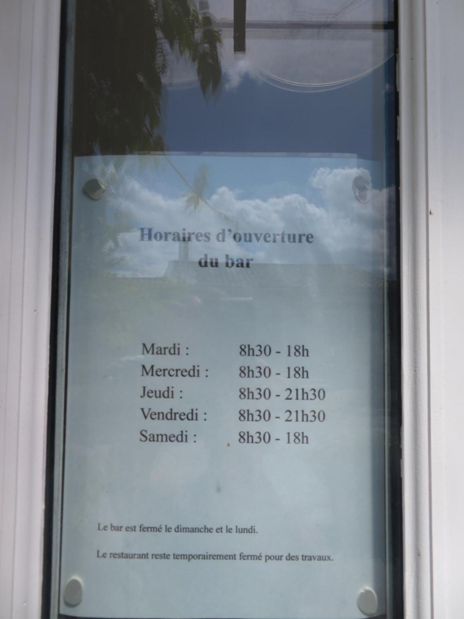 Auberge De La Petite Casserole Revest-des-Brousses ภายนอก รูปภาพ